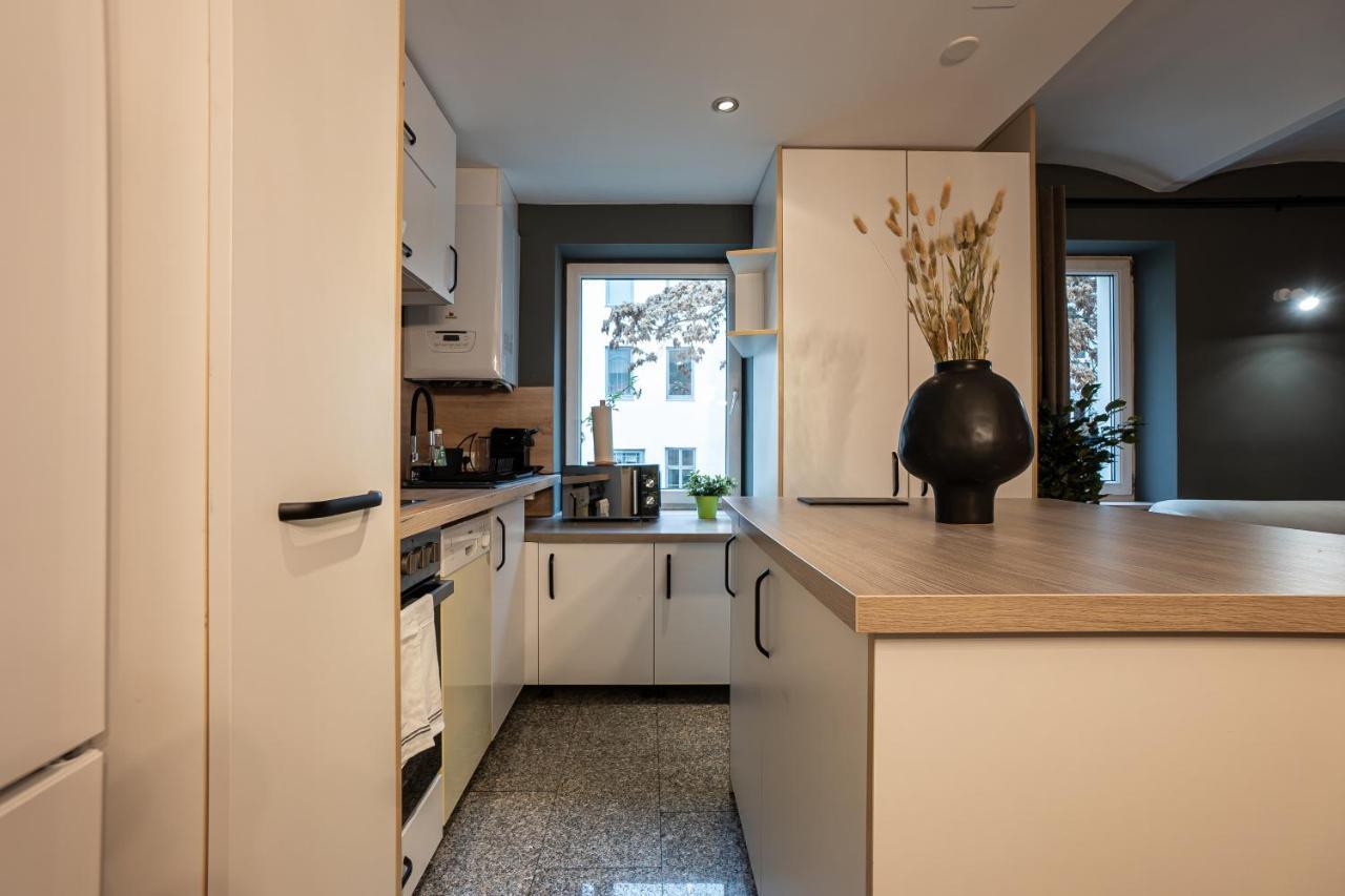 וינה Brand-New Double Bedroom Apartment מראה חיצוני תמונה